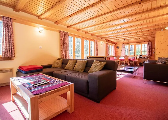 木屋 Soldanella By *