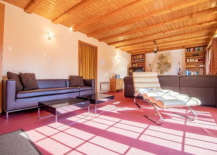 Soldanella By 阿罗萨