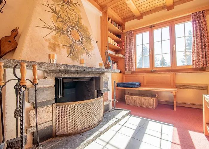 木屋 Soldanella By *